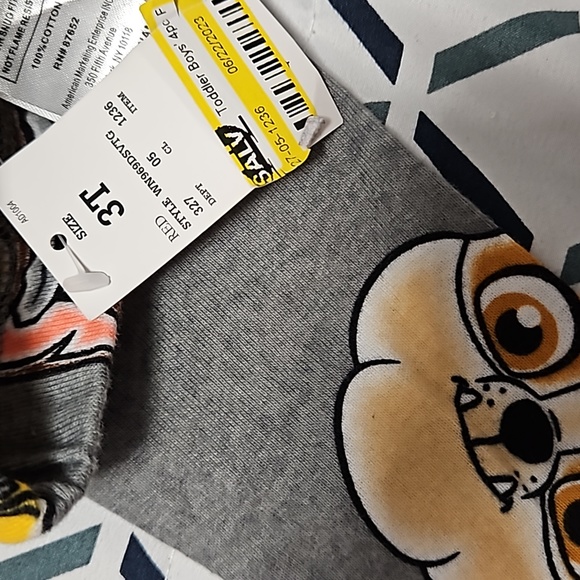 Kids size T3 - Picture 2 of 2